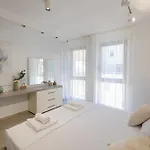 公寓 Vlore Beach Home *