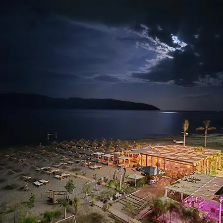 Daire Vlore Beach Home Avlonya