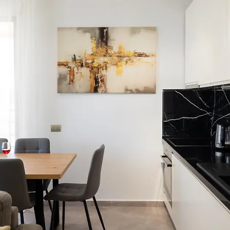 Vlore Beach Home Apartament *