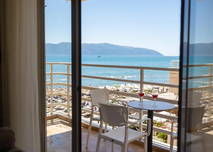 公寓 Vlore Beach Home *